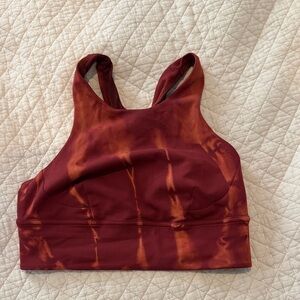 lululemon Wonder Train sports bra! Size 6!